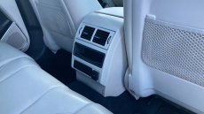 Jaguar F-Pace 2.0 D200 R-Dynamic Black 5dr Auto AWD Diesel Estate